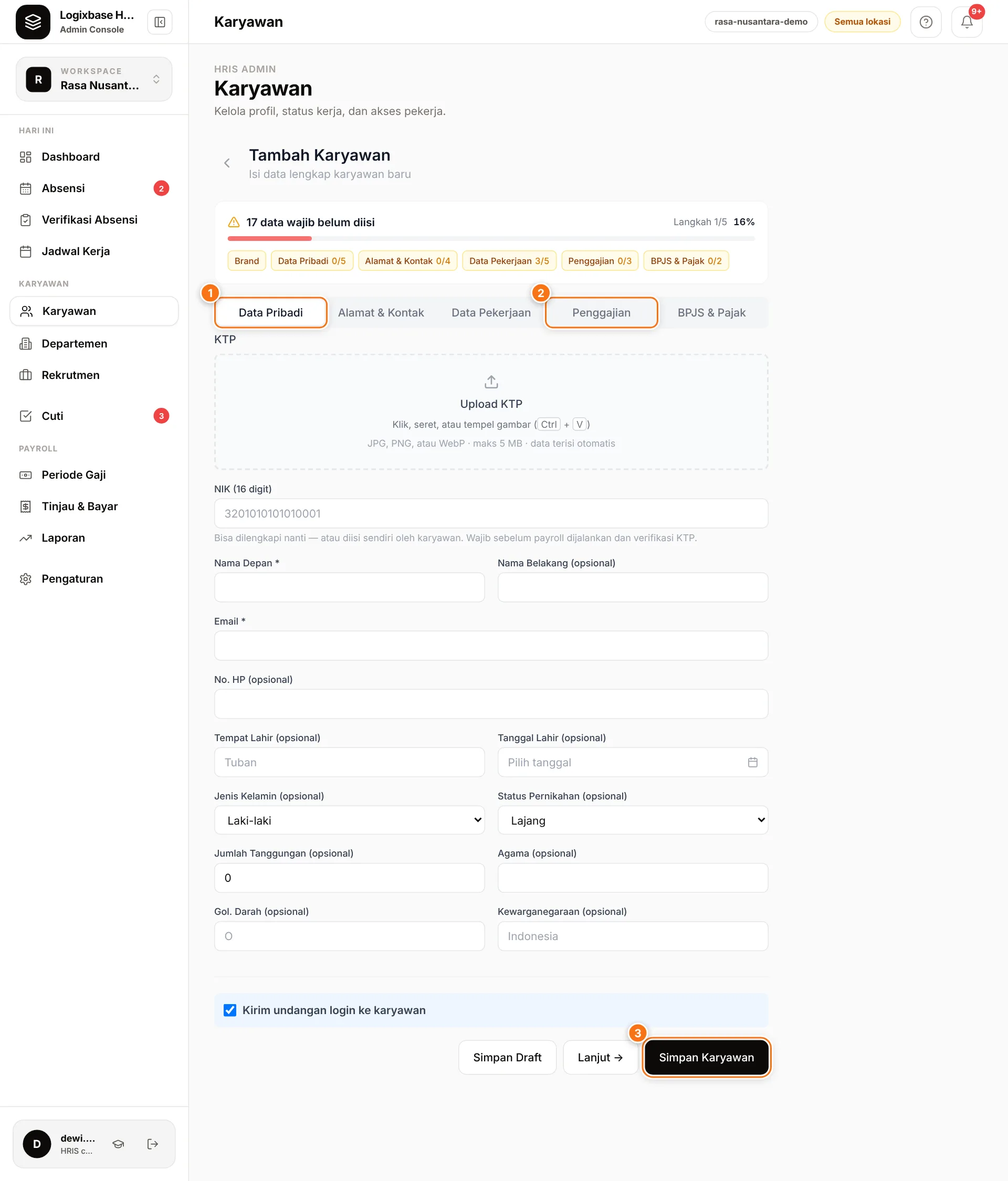 Form Tambah Karyawan dengan tab Data Pribadi dan tombol Simpan Karyawan